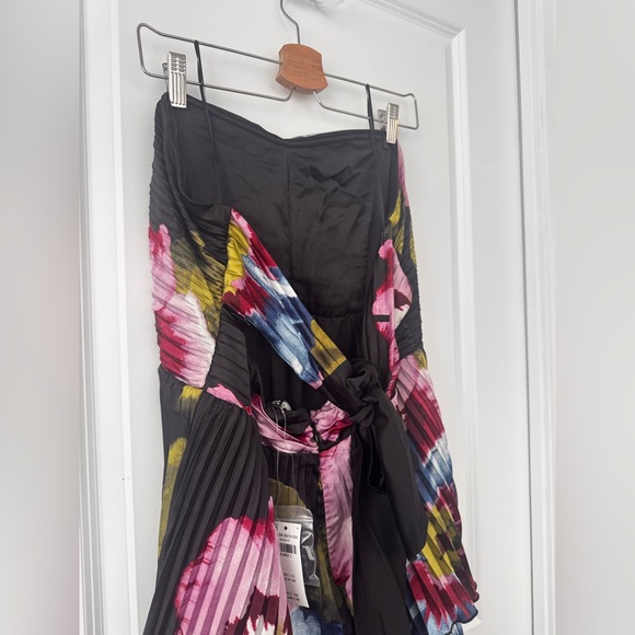 A&F Giselle Strapless Tiered Maxi Dress - Picture 7 of 10